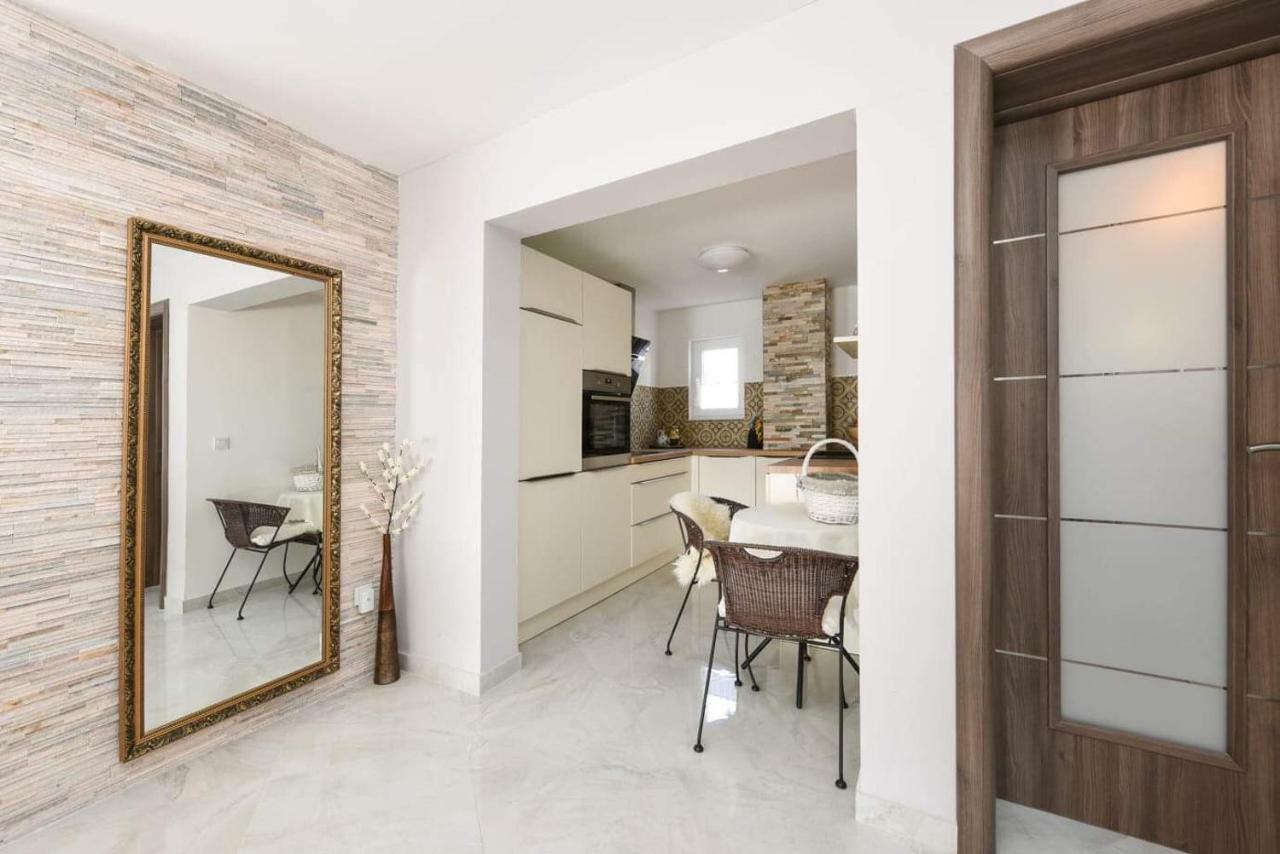 Dana Zadar Apartment Exterior photo