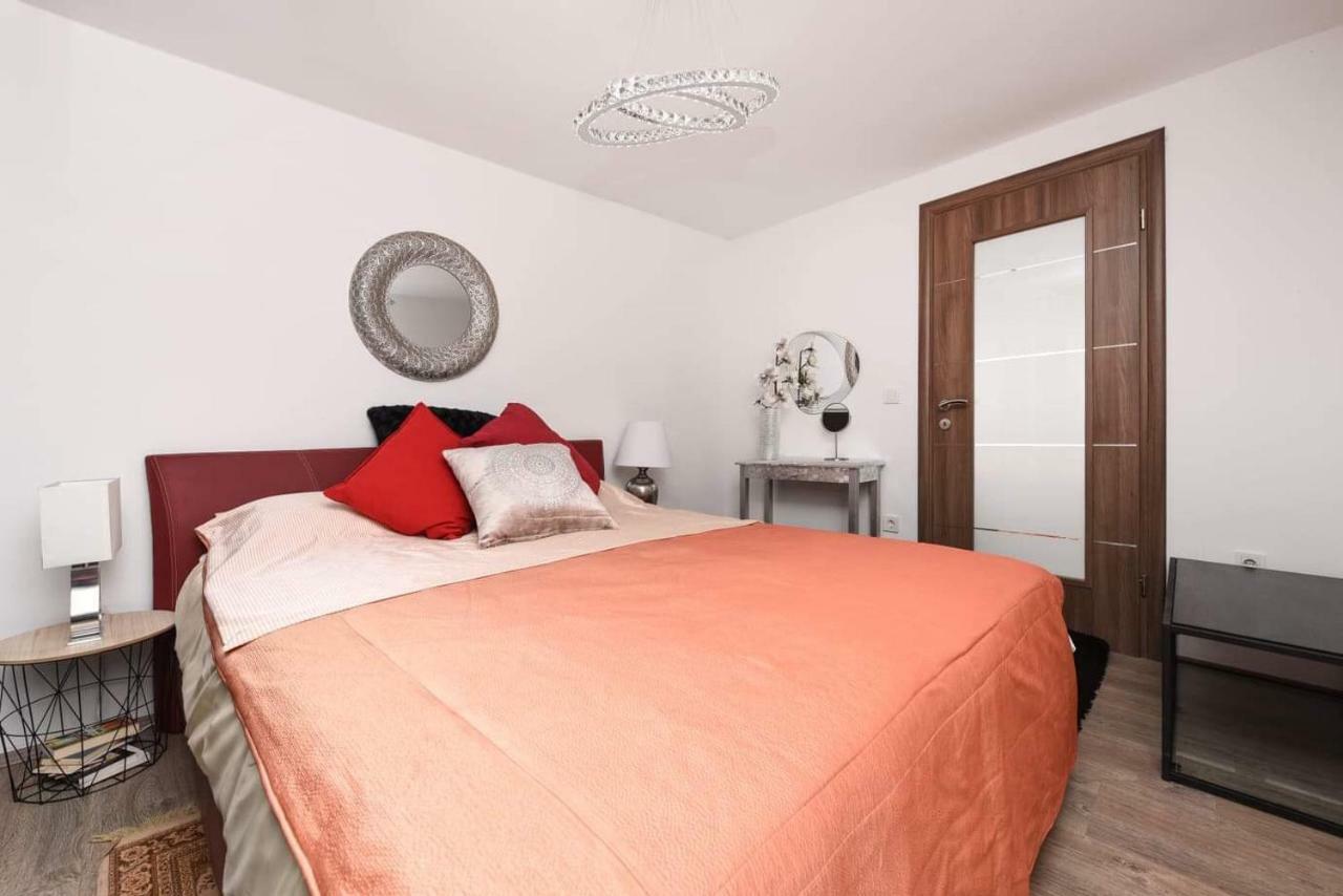 Dana Zadar Apartment Exterior photo